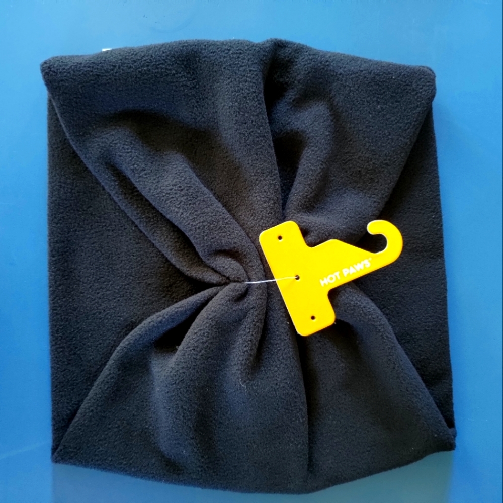 Hot paws black fleece neck warmer